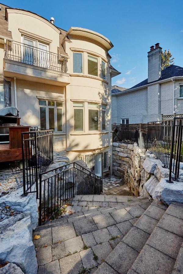Elegant Apartment With Sauna Toronto Exterior foto